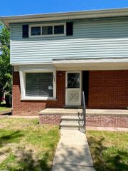 20351 8 Mile Road, St Clair Shores, MI 48080