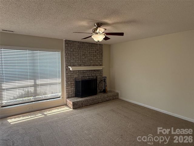 11000 Carmel Crossing Road, Charlotte, NC 28226