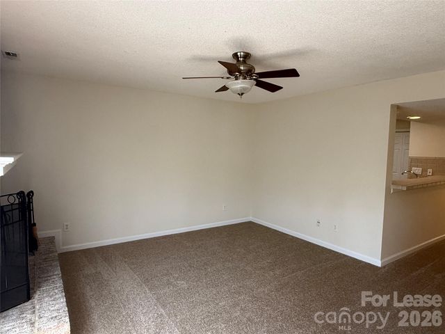11000 Carmel Crossing Road, Charlotte, NC 28226