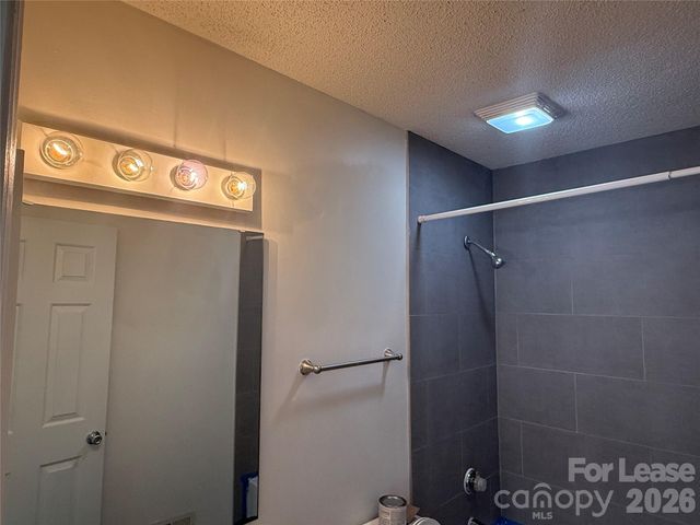 11000 Carmel Crossing Road, Charlotte, NC 28226