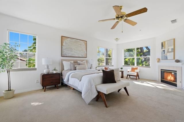 1921 Cresthaven Drive, Vista, CA 92084