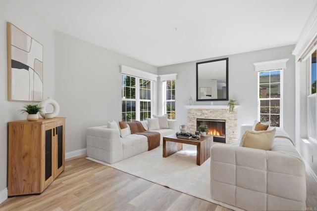 1921 Cresthaven Drive, Vista, CA 92084