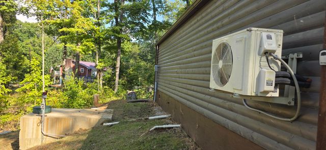 297 Lakeview Avenue, Burnside, KY 42519