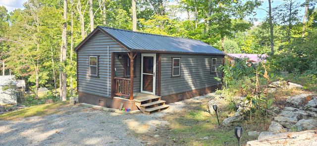 297 Lakeview Avenue, Burnside, KY 42519