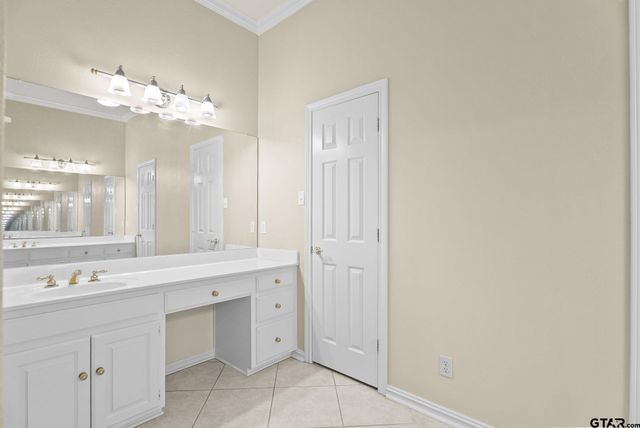 412 Brighton Ct, Tyler, TX 75701