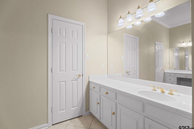 412 Brighton Ct, Tyler, TX 75701