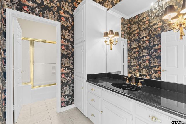 412 Brighton Ct, Tyler, TX 75701