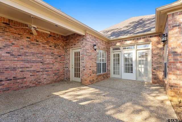 412 Brighton Ct, Tyler, TX 75701