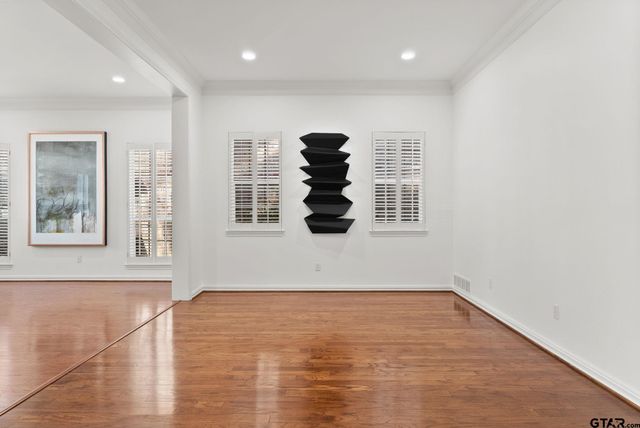 412 Brighton Ct, Tyler, TX 75701