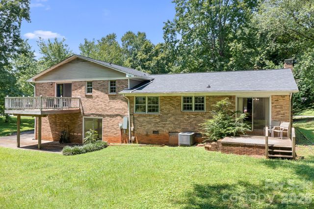1009 Springs Road, Lincolnton, NC 28092