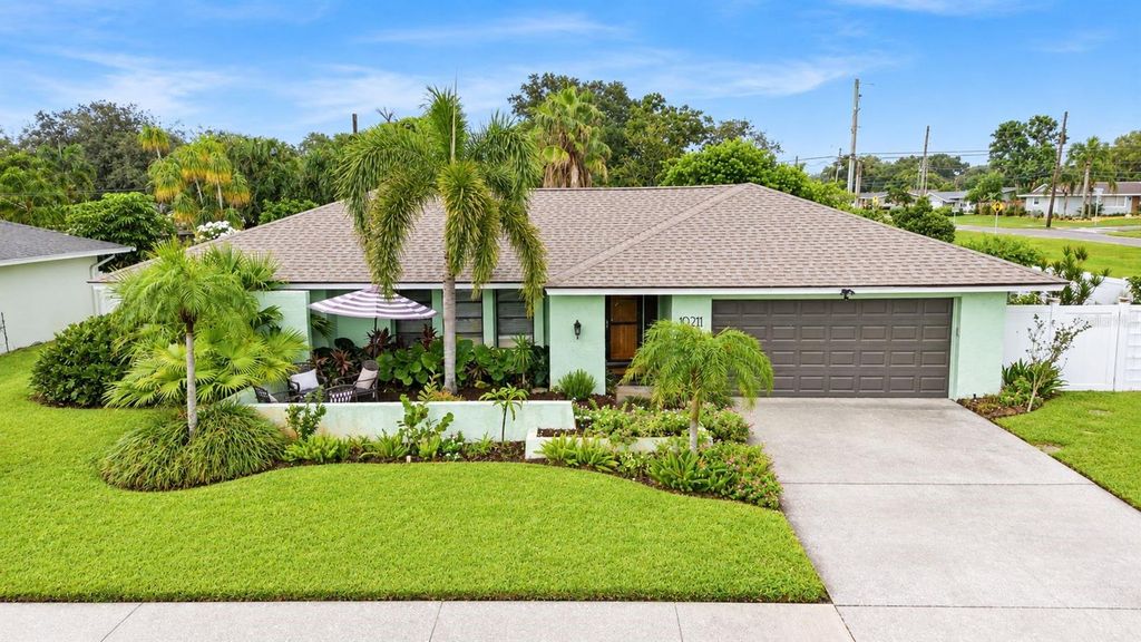 Image 1 of property listing at 10211 139TH STREET, Largo, FL 33774