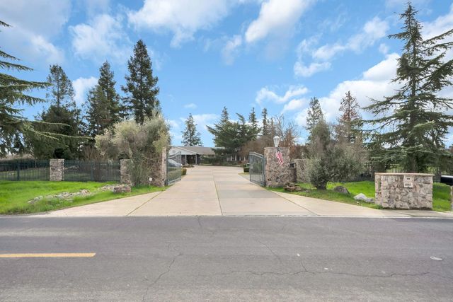 5420 E JAHANT, Galt, CA 95632