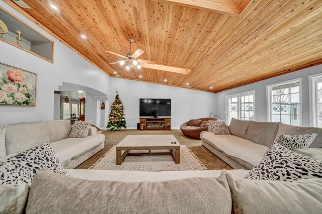 5420 E JAHANT, Galt, CA 95632