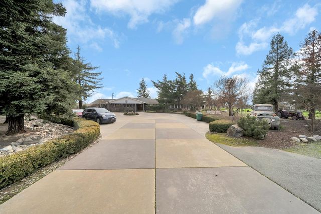 5420 E JAHANT, Galt, CA 95632
