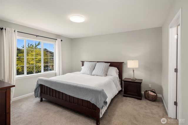 6522 W Crest View Loop SE, Snoqualmie, WA 98065