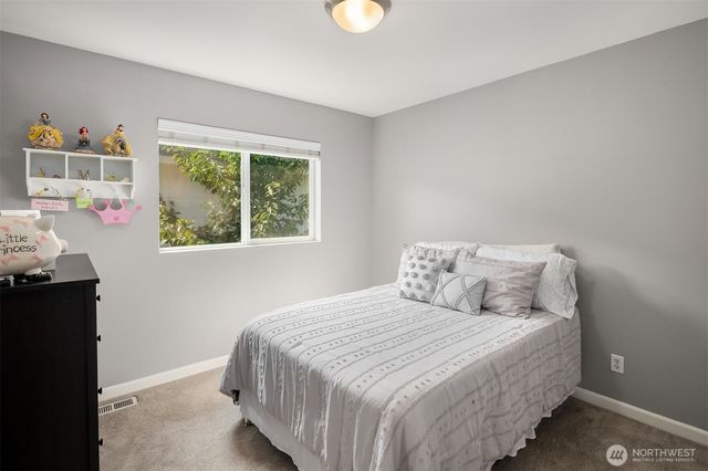 6522 W Crest View Loop SE, Snoqualmie, WA 98065