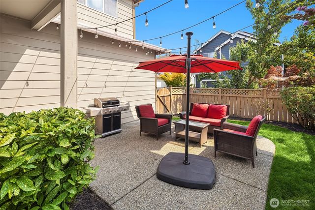 6522 W Crest View Loop SE, Snoqualmie, WA 98065