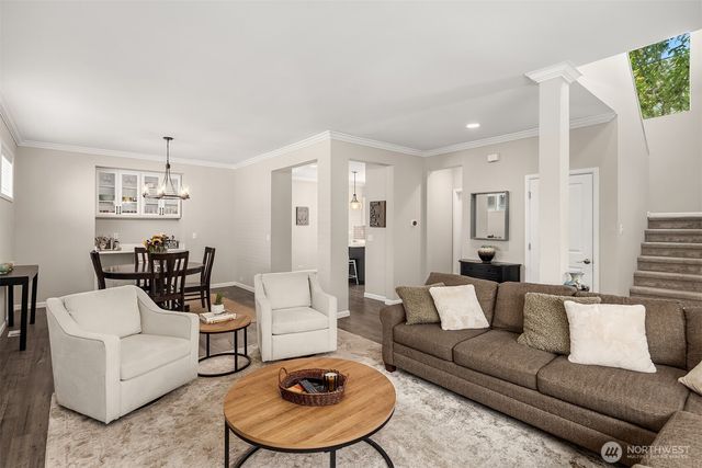 6522 W Crest View Loop SE, Snoqualmie, WA 98065