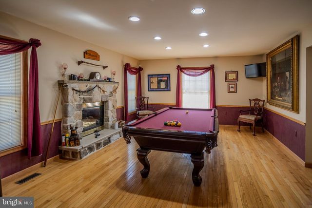 337 CLICKO LN, East Stroudsburg, PA 18301