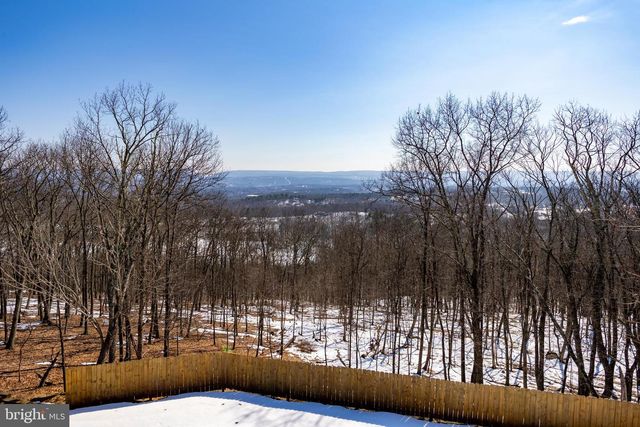 337 CLICKO LN, East Stroudsburg, PA 18301