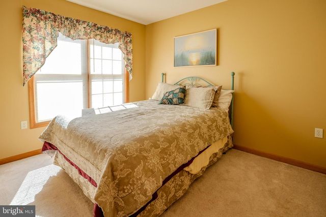 337 CLICKO LN, East Stroudsburg, PA 18301