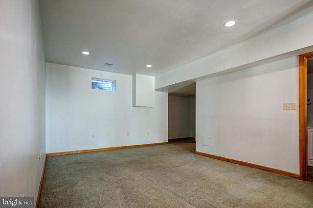 337 CLICKO LN, East Stroudsburg, PA 18301