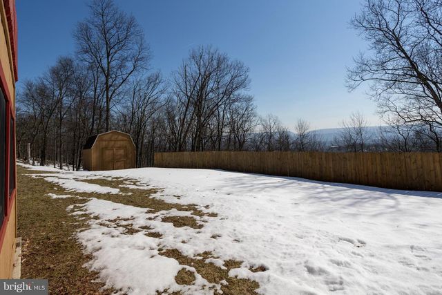 337 CLICKO LN, East Stroudsburg, PA 18301