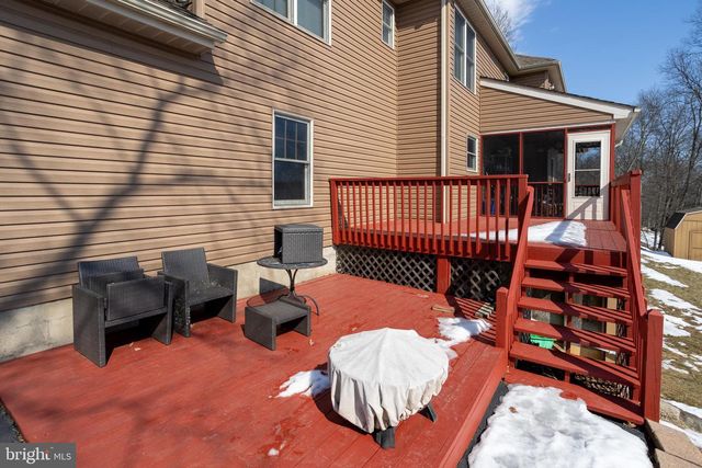 337 CLICKO LN, East Stroudsburg, PA 18301