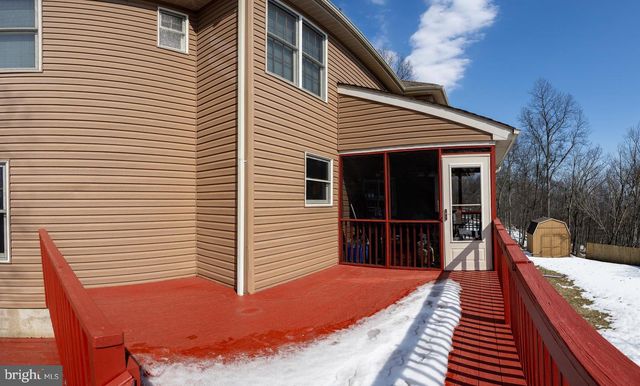 337 CLICKO LN, East Stroudsburg, PA 18301