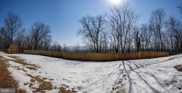 337 CLICKO LN, East Stroudsburg, PA 18301