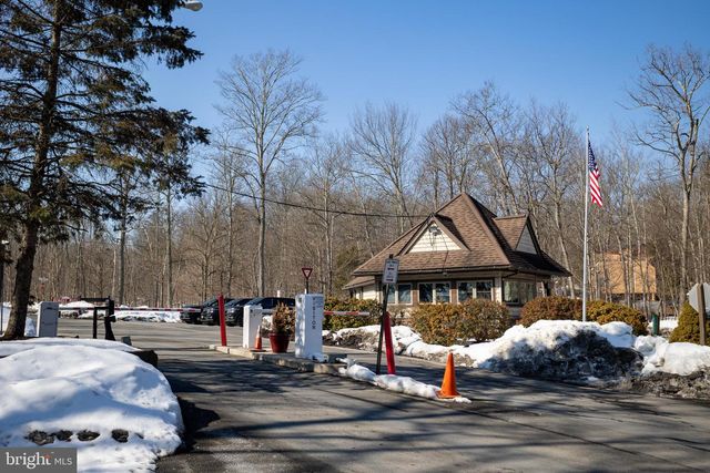 337 CLICKO LN, East Stroudsburg, PA 18301