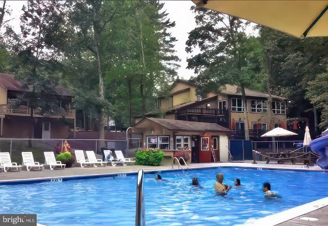 337 CLICKO LN, East Stroudsburg, PA 18301