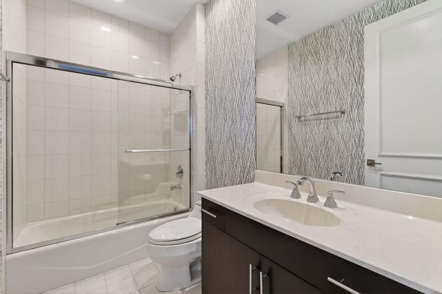 1020 Grand Isle Terrace, Palm Beach Gardens, FL 33418