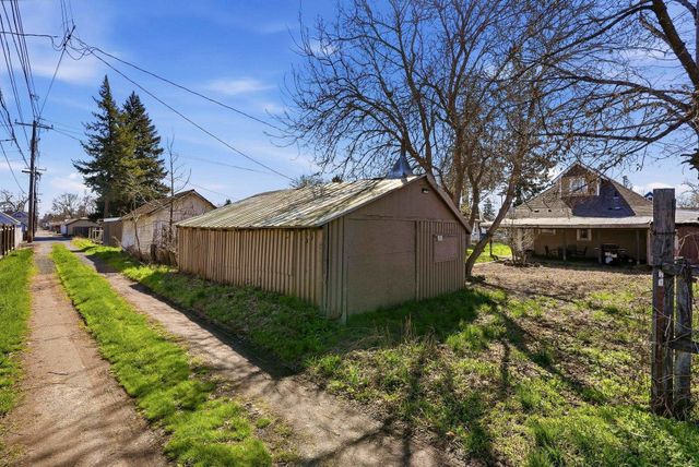 1314 W Cleveland Ave, Spokane, WA 99205