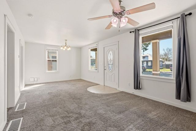 1314 W Cleveland Ave, Spokane, WA 99205