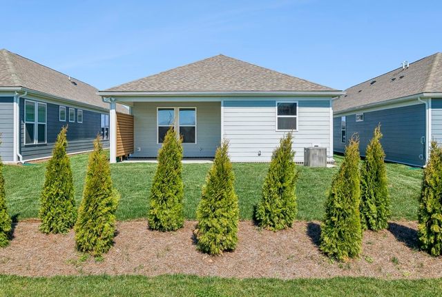 519 Scarlet Oak Road, Lebanon, TN 37090