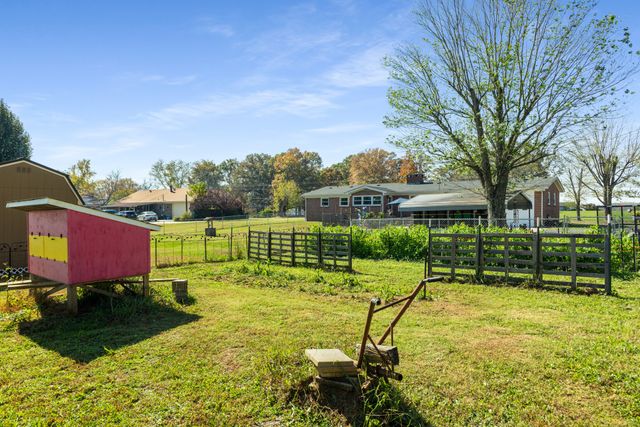 3564 Smithville Hwy, Mcminnville, TN 37110