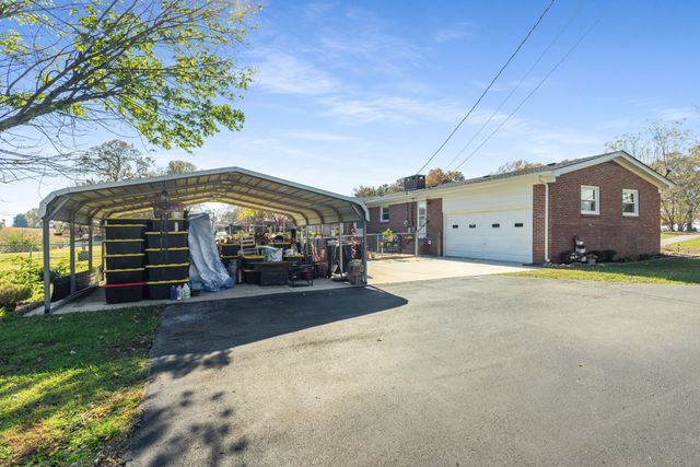 3564 Smithville Hwy, Mcminnville, TN 37110