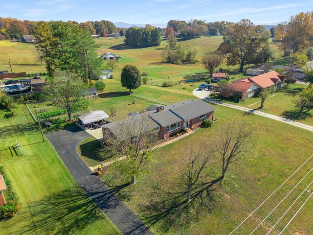 3564 Smithville Hwy, Mcminnville, TN 37110