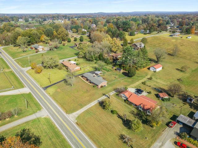 3564 Smithville Hwy, Mcminnville, TN 37110