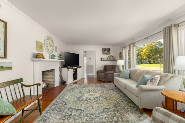 3564 Smithville Hwy, Mcminnville, TN 37110