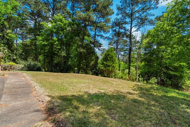 7140 Leighton Road, Columbus, GA 31904