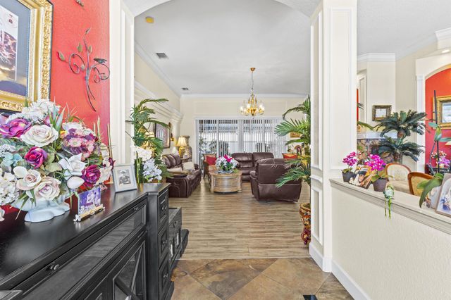 2502 SE Lakewood Street, Port St Lucie, FL 34952