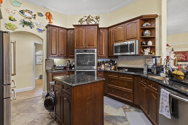 2502 SE Lakewood Street, Port St Lucie, FL 34952