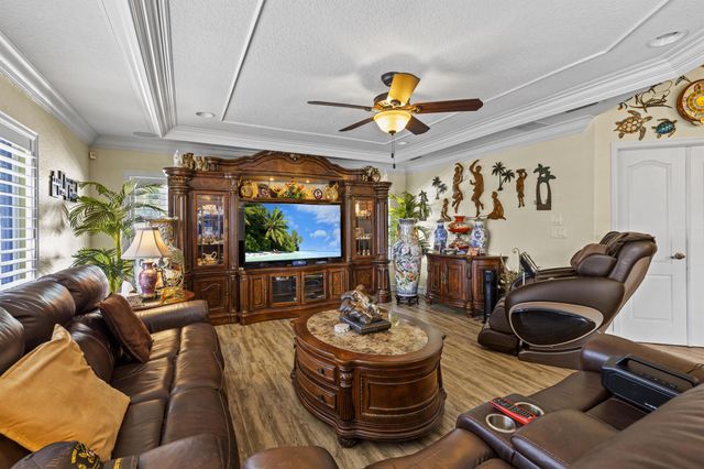 2502 SE Lakewood Street, Port St Lucie, FL 34952