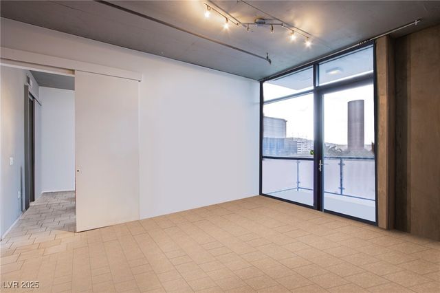 353 East Bonneville Avenue 471, Las Vegas, NV 89101