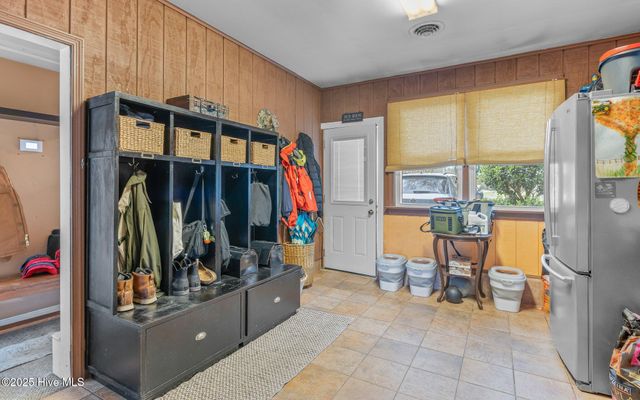 293 Knotts Island Road, Knotts Island, NC 27950