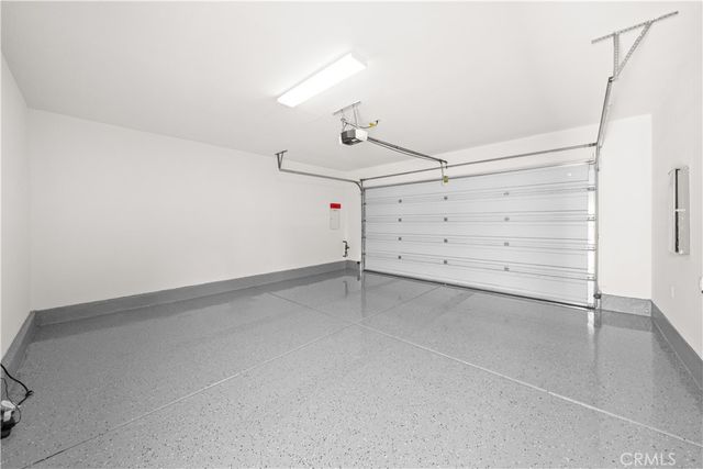 6673 Eucalyptus Ave, Chino, CA 91710