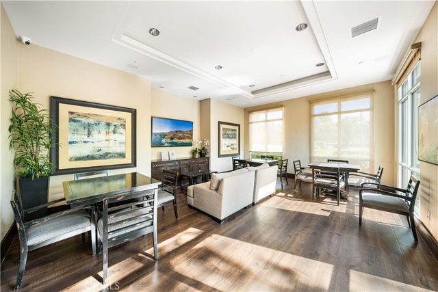 6673 Eucalyptus Ave, Chino, CA 91710