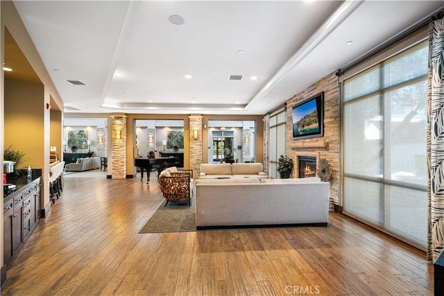 6673 Eucalyptus Ave, Chino, CA 91710